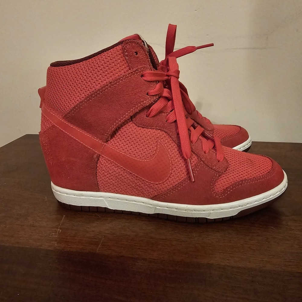 Nike Dunk Sky Hi Mesh Sneakers 644877-600 Womens 7.5 Pink Red Hidden Wedge - Picture 6 of 10
